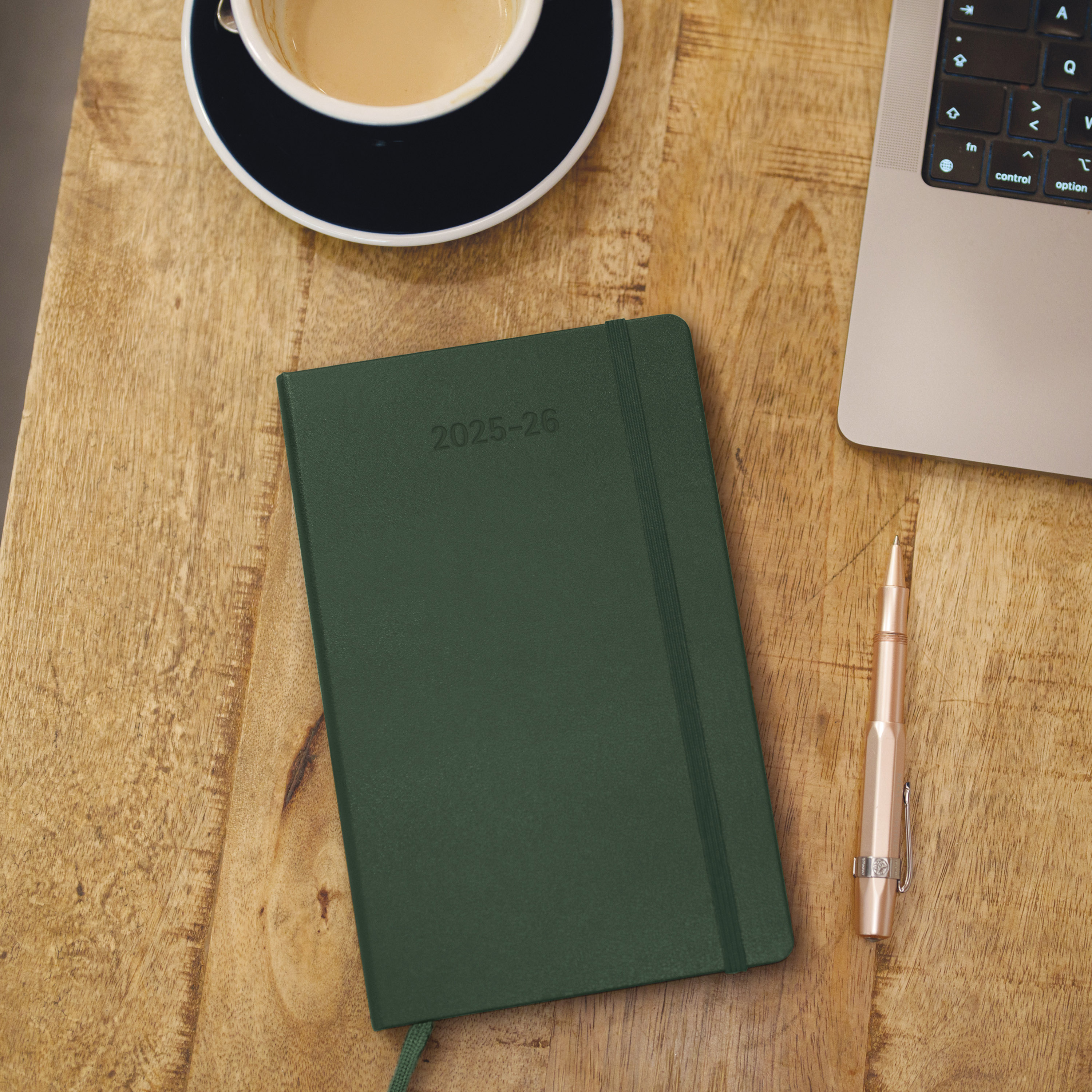 クラシック ダイアリー/プランナー 2025/2026 ラージ 18ヶ月ウィークリーノートブック ソフトカバー マートルグリーン